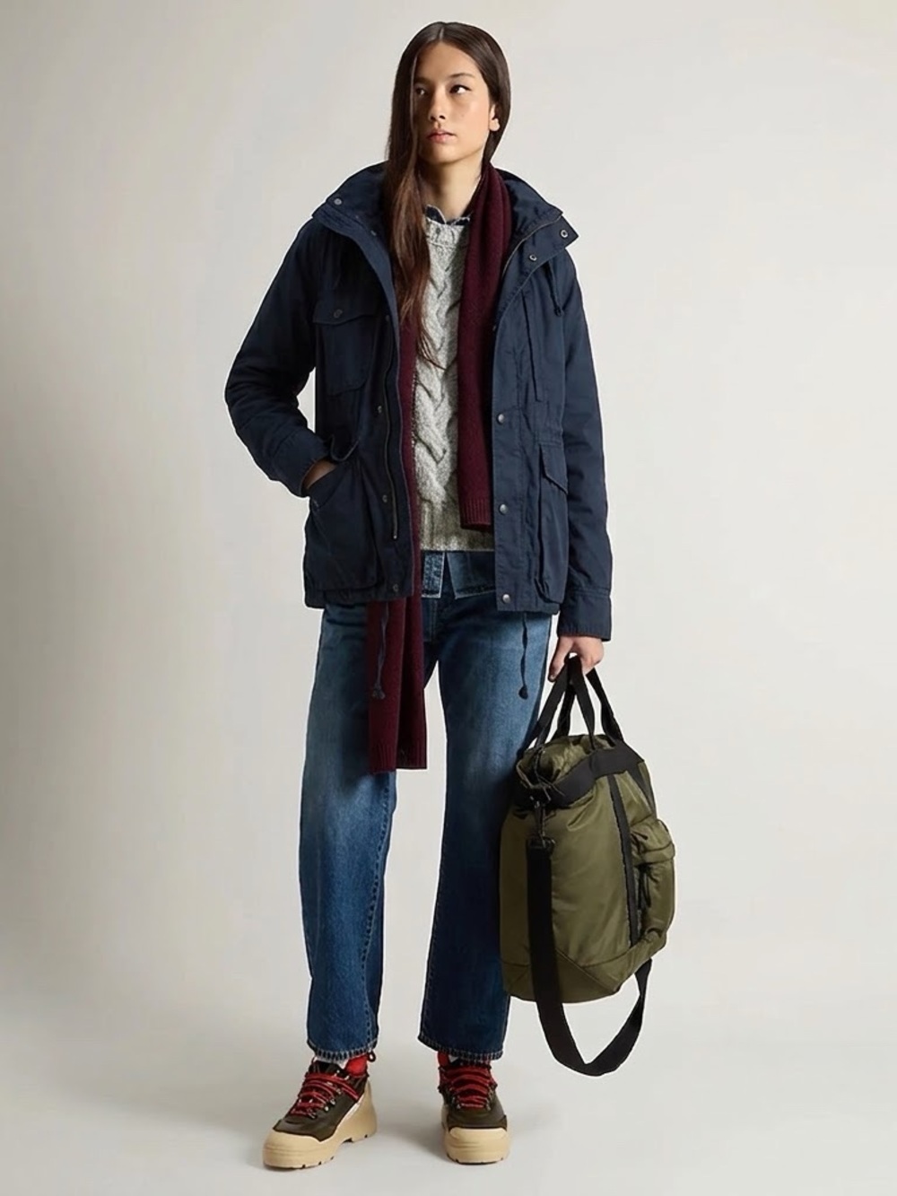 WOOLRICH $450 • size large • 43” bust • Field Jacket Navy hooded - Picture 5 of 5